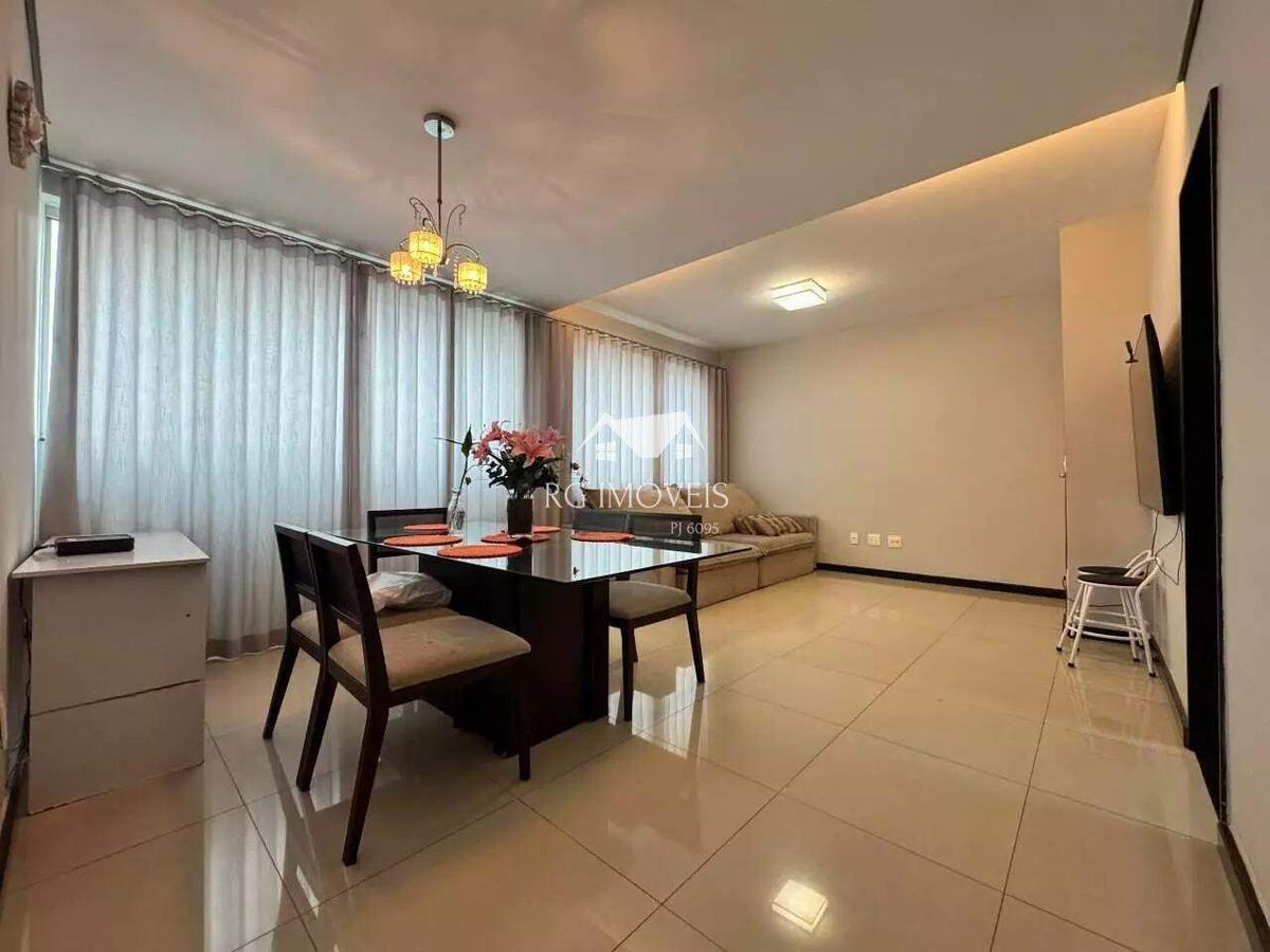 Apartamento, Barreiro, 3 Quartos, 2 Vagas, 1 Suíte