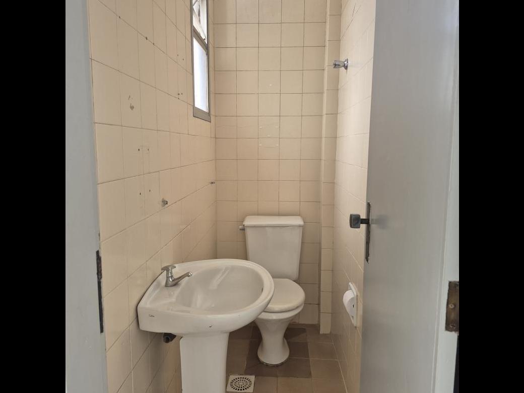 Sala, Barro Preto, 0 Quarto, 0 Vaga