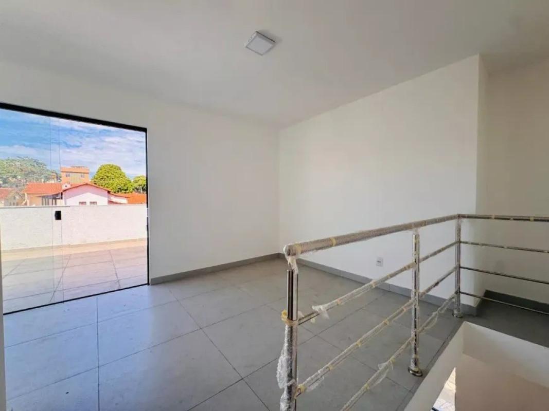 Cobertura, Santa Mônica, 3 Quartos, 2 Vagas, 1 Suíte
