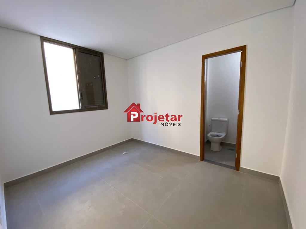 Apartamento, Sagrada Família, 2 Quartos, 2 Vagas, 1 Suíte