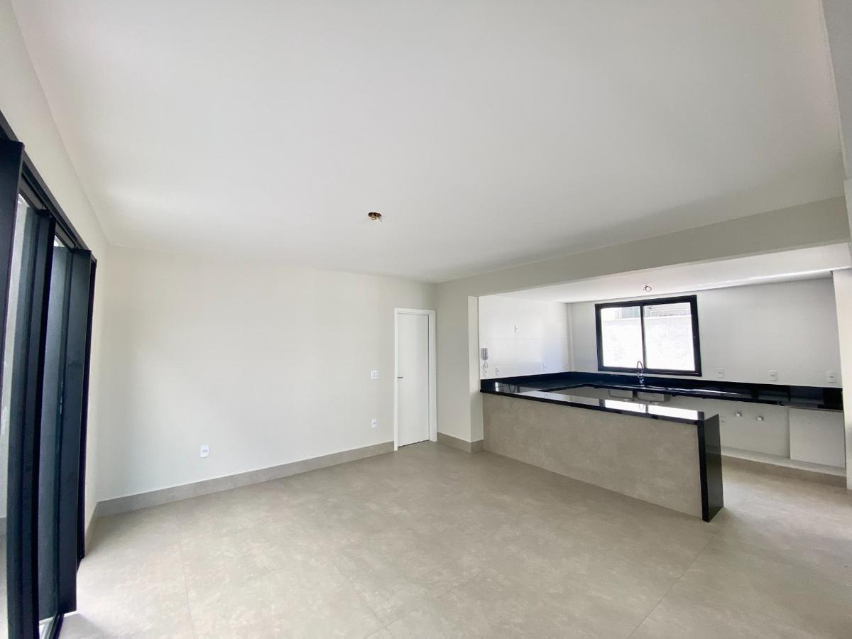 Apartamento, Liberdade, 4 Quartos, 3 Vagas, 4 Suítes
