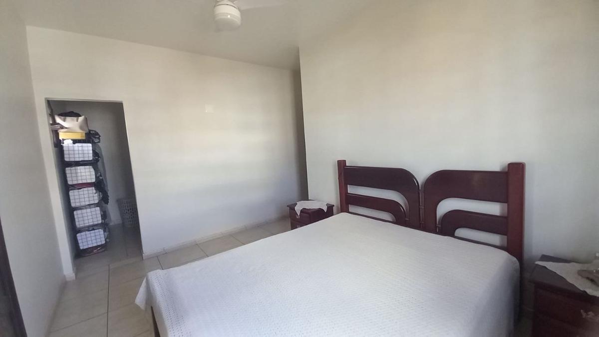 Casa, Cachoeirinha, 5 Quartos, 3 Vagas, 1 Suíte