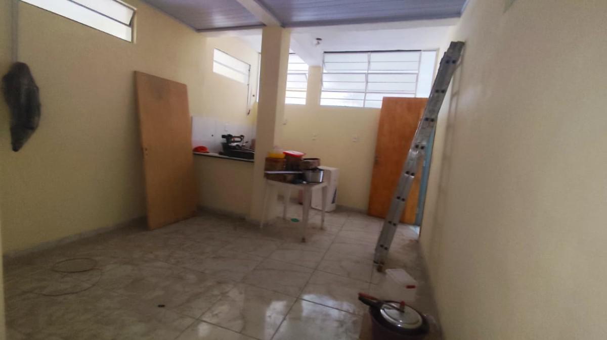 Prédio, Olaria, 11 Quartos, 4 Vagas, 9 Suítes