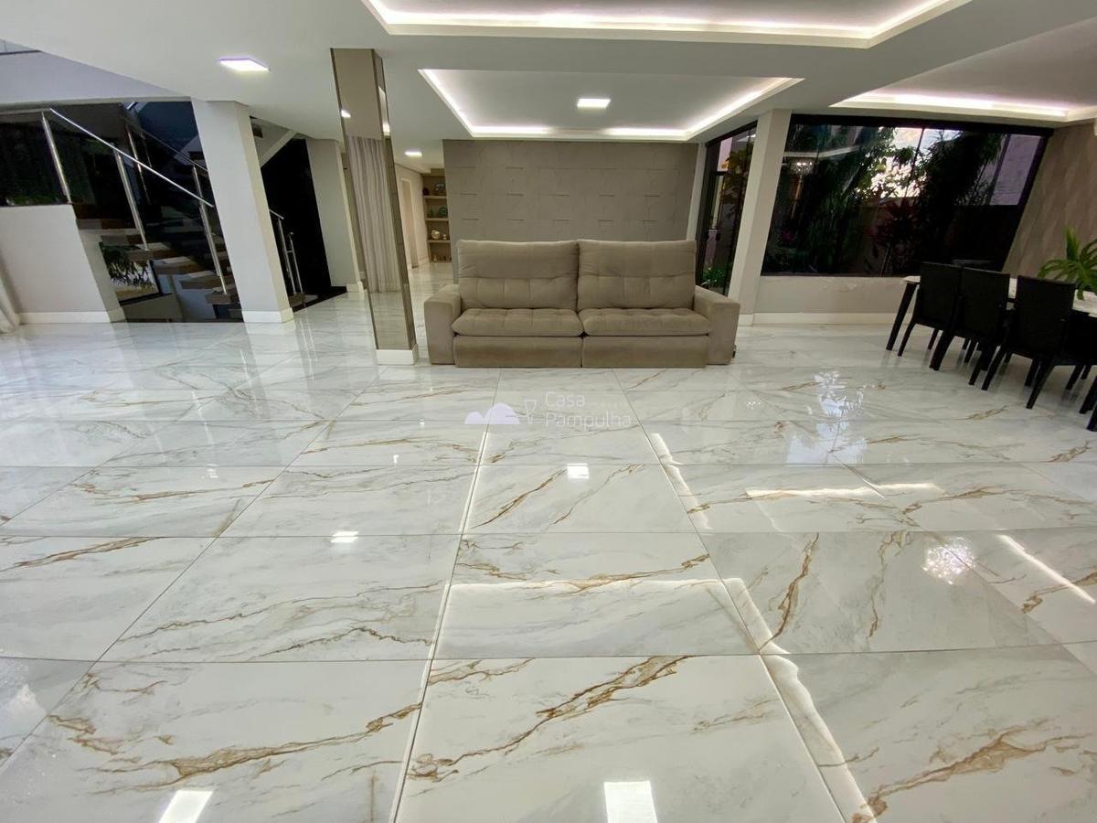 Casa, Residencial Gran Park, 6 Quartos, 8 Vagas, 3 Suítes