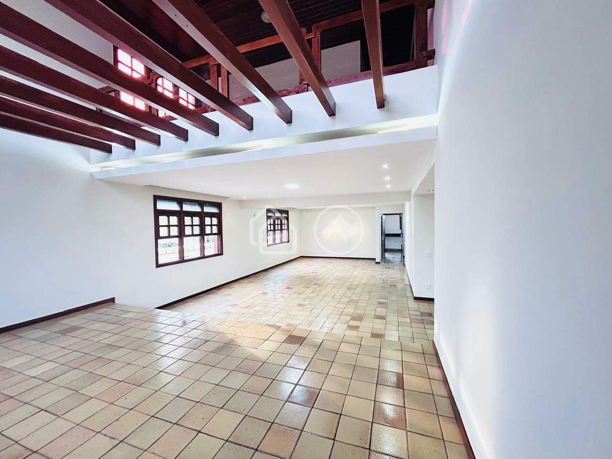 Casa, Santa Teresa, 8 Quartos, 6 Vagas, 2 Suítes