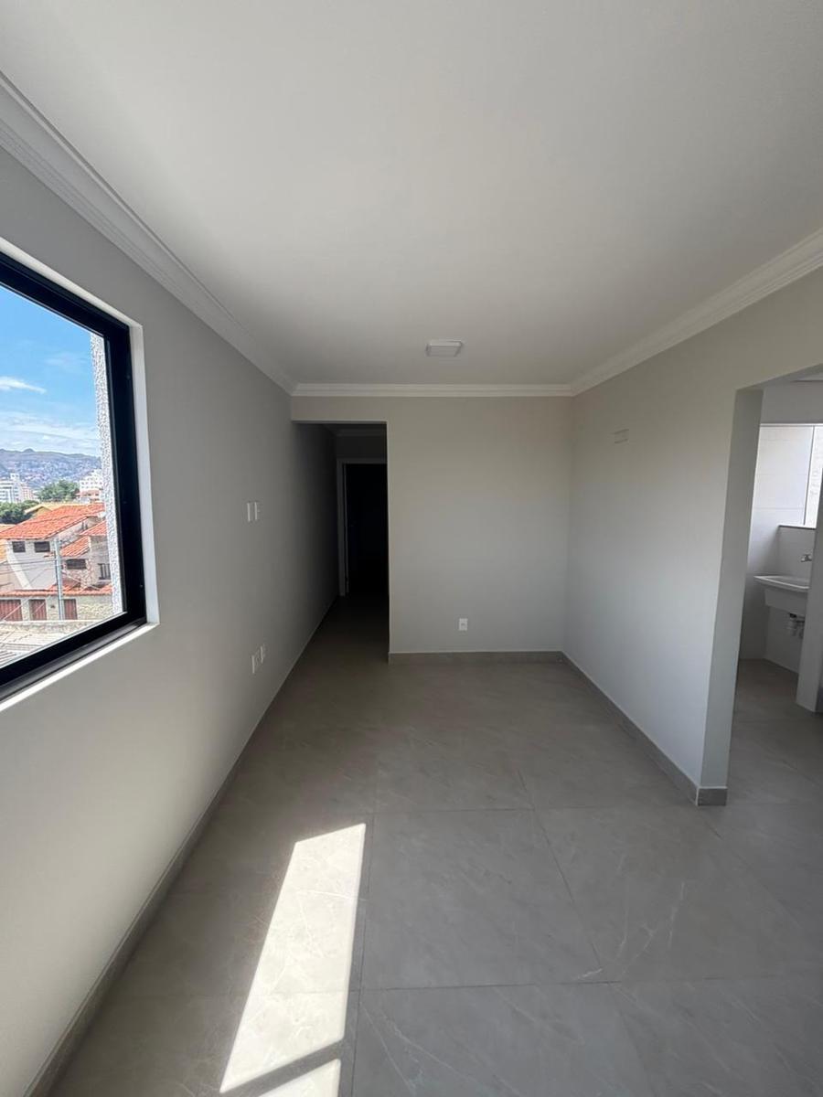 Apartamento, Sagrada Família, 2 Quartos, 2 Vagas