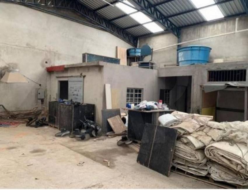 Galpão, Nova Cachoeirinha, 0 Quarto, 5 Vagas