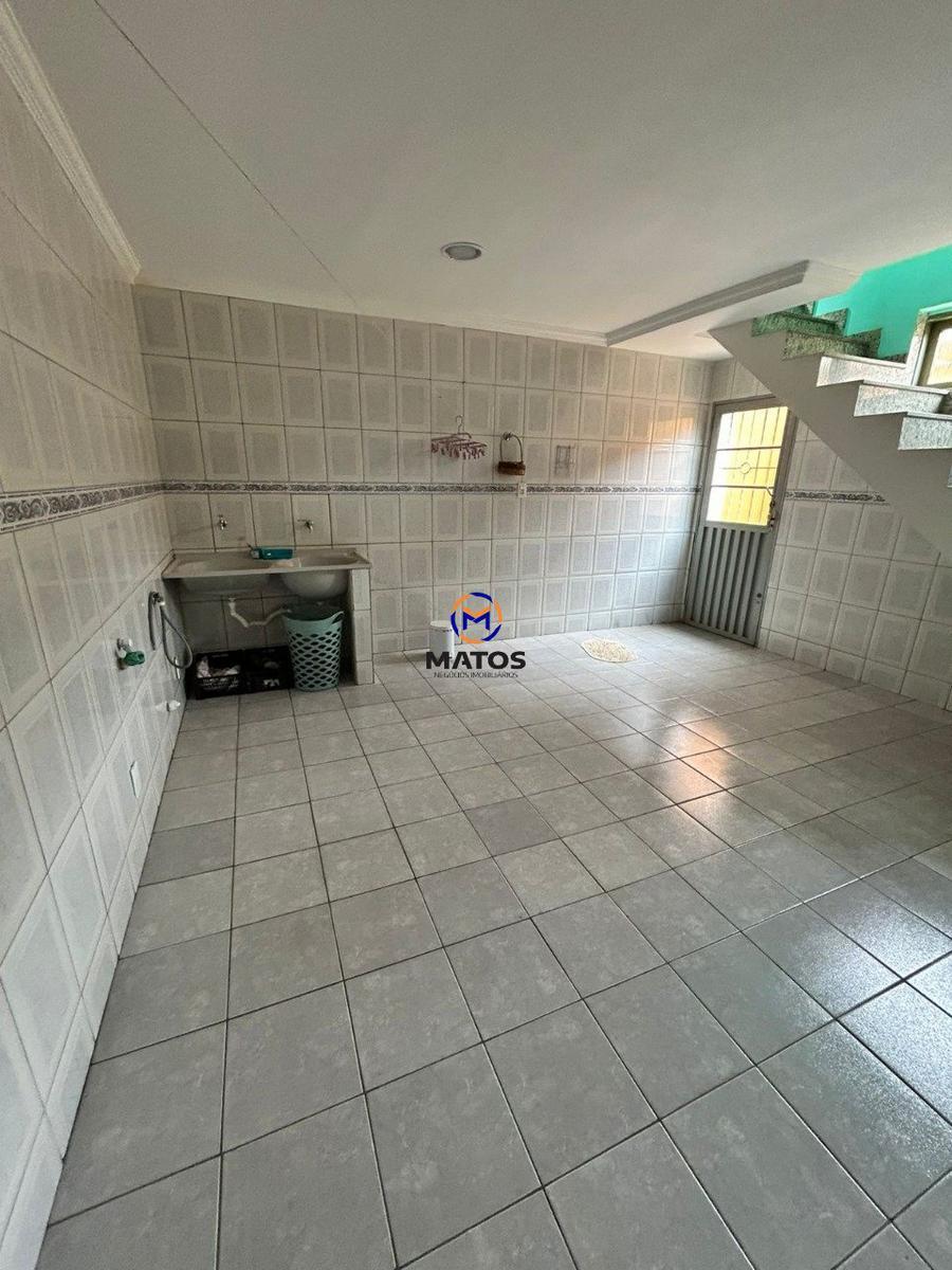 Casa, Belo Vale, 4 Quartos, 2 Vagas, 1 Suíte