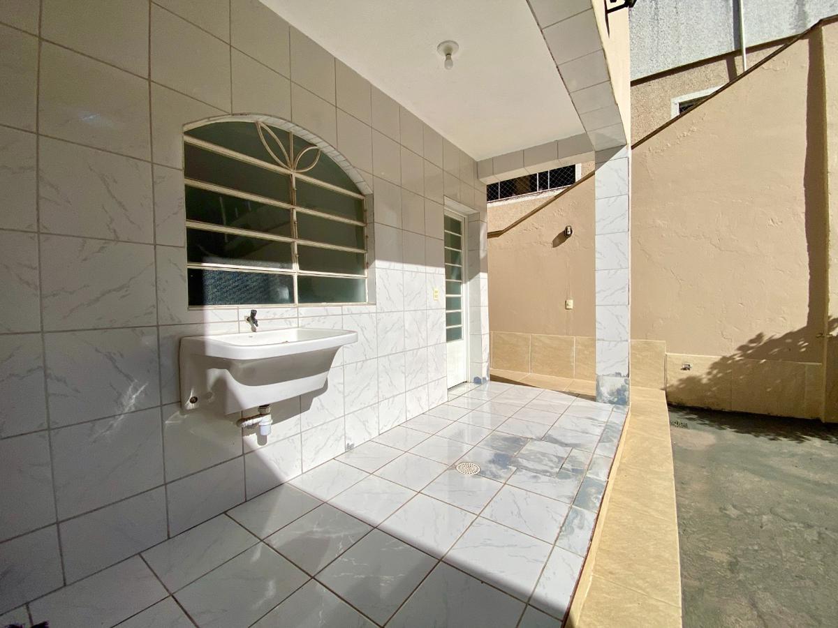 Casa, Paquetá, 3 Quartos, 4 Vagas, 1 Suíte