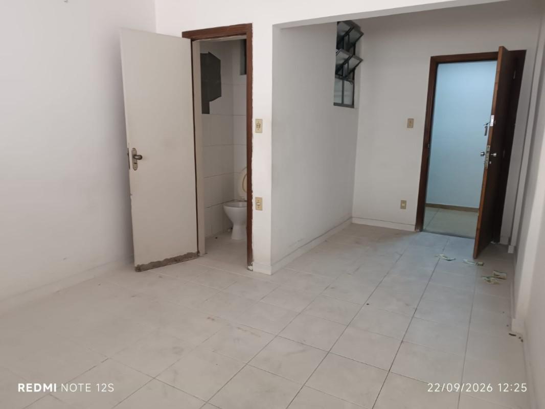 Sala, Centro, 0 Quarto, 0 Vaga