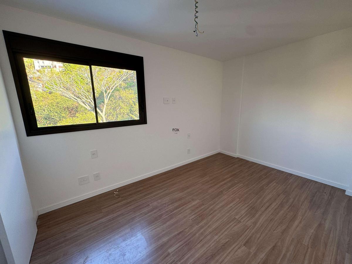 Apartamento, Serra, 2 Quartos, 2 Vagas, 1 Suíte