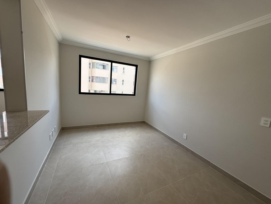 Apartamento, Sagrada Família, 1 Quarto, 1 Vaga, 1 Suíte