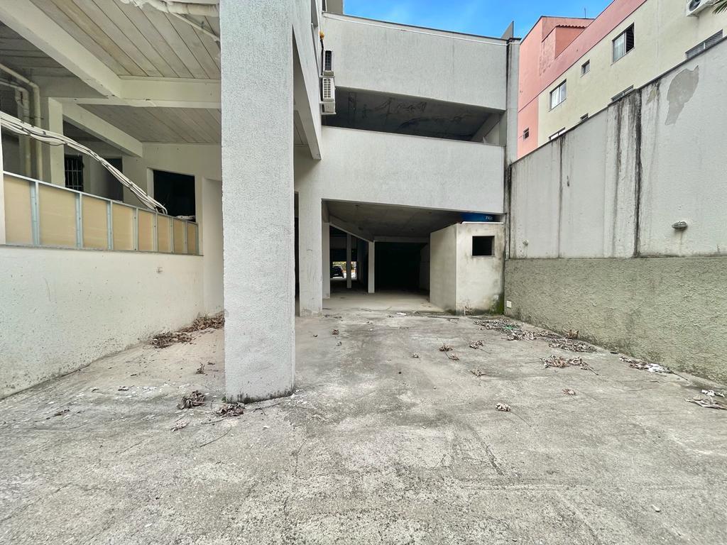 Andar, Ouro Preto, 0 Quarto, 3 Vagas