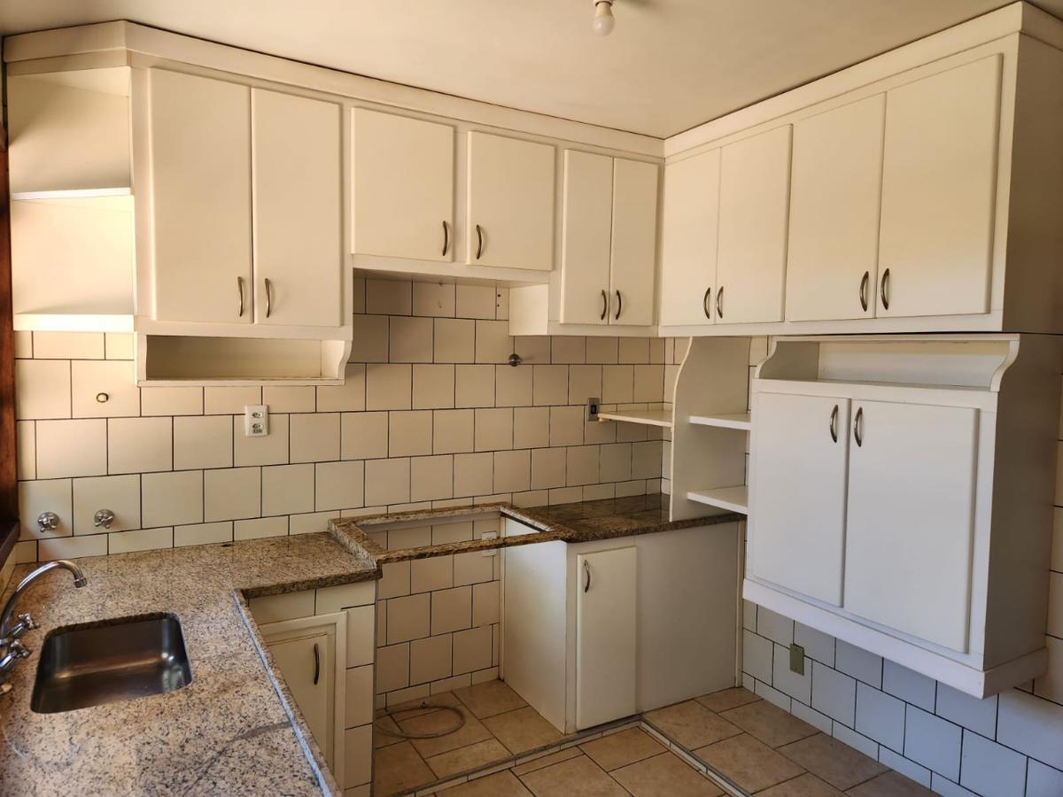 Casa, Novo Itabirito, 3 Quartos, 4 Vagas, 1 Suíte