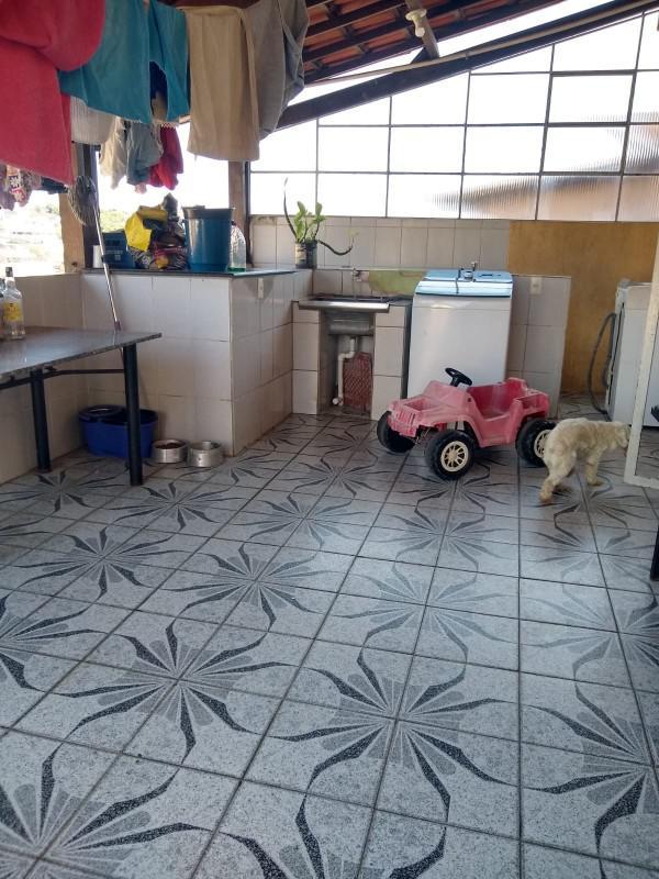 Casa, Centro, 4 Quartos, 2 Vagas