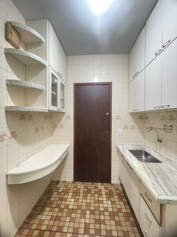 Apartamento, Sagrada Família, 3 Quartos, 2 Vagas, 1 Suíte
