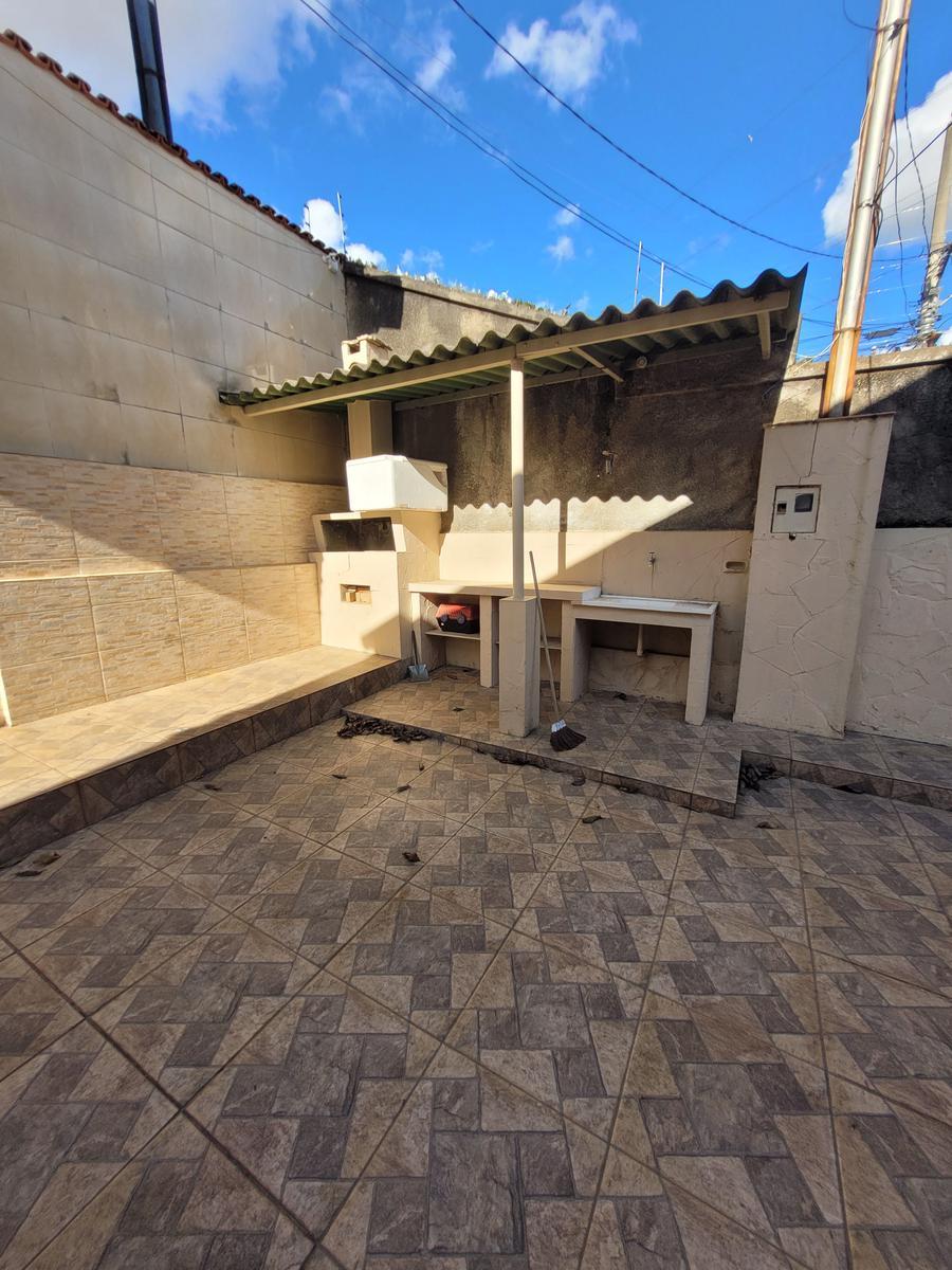 Casa, Nova Vista, 4 Quartos, 0 Vaga, 2 Suítes