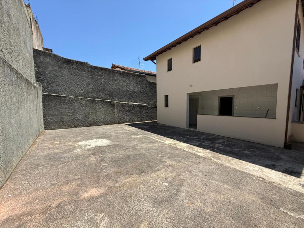 Casa, Itapoã, 5 Quartos, 4 Vagas, 3 Suítes