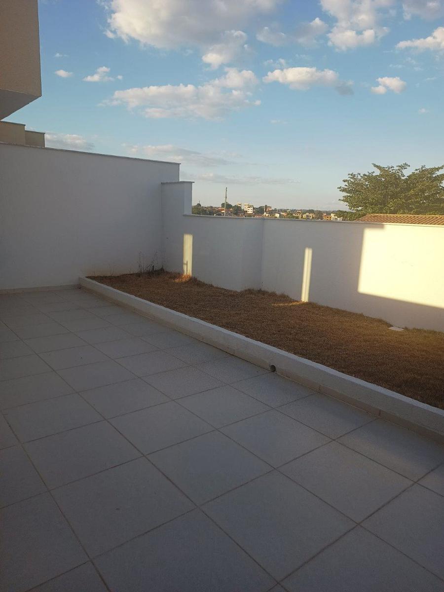 Cobertura, Santa Branca, 3 Quartos, 2 Vagas, 1 Suíte