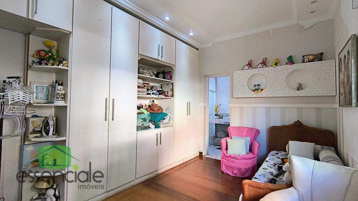 Casa, Novo Eldorado, 4 Quartos, 2 Vagas, 2 Suítes