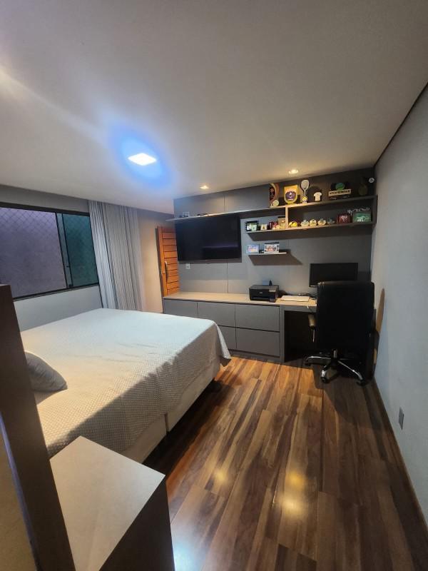 Casa, Cabral, 3 Quartos, 4 Vagas, 1 Suíte