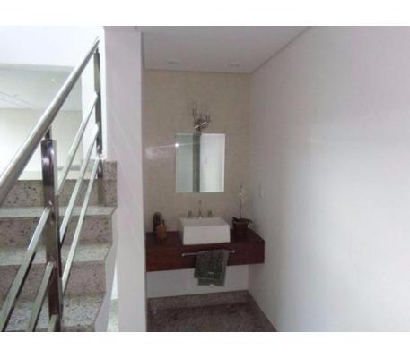 Casa em Condomínio, Paquetá, 3 Quartos, 5 Vagas, 1 Suíte