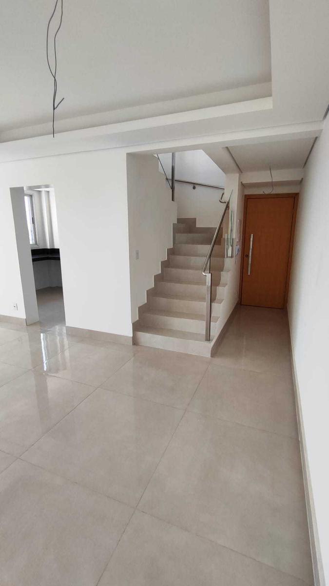 Cobertura, Ouro Preto, 4 Quartos, 3 Vagas, 4 Suítes