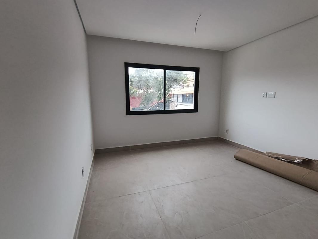 Apartamento, Barreiro, 3 Quartos, 2 Vagas, 1 Suíte