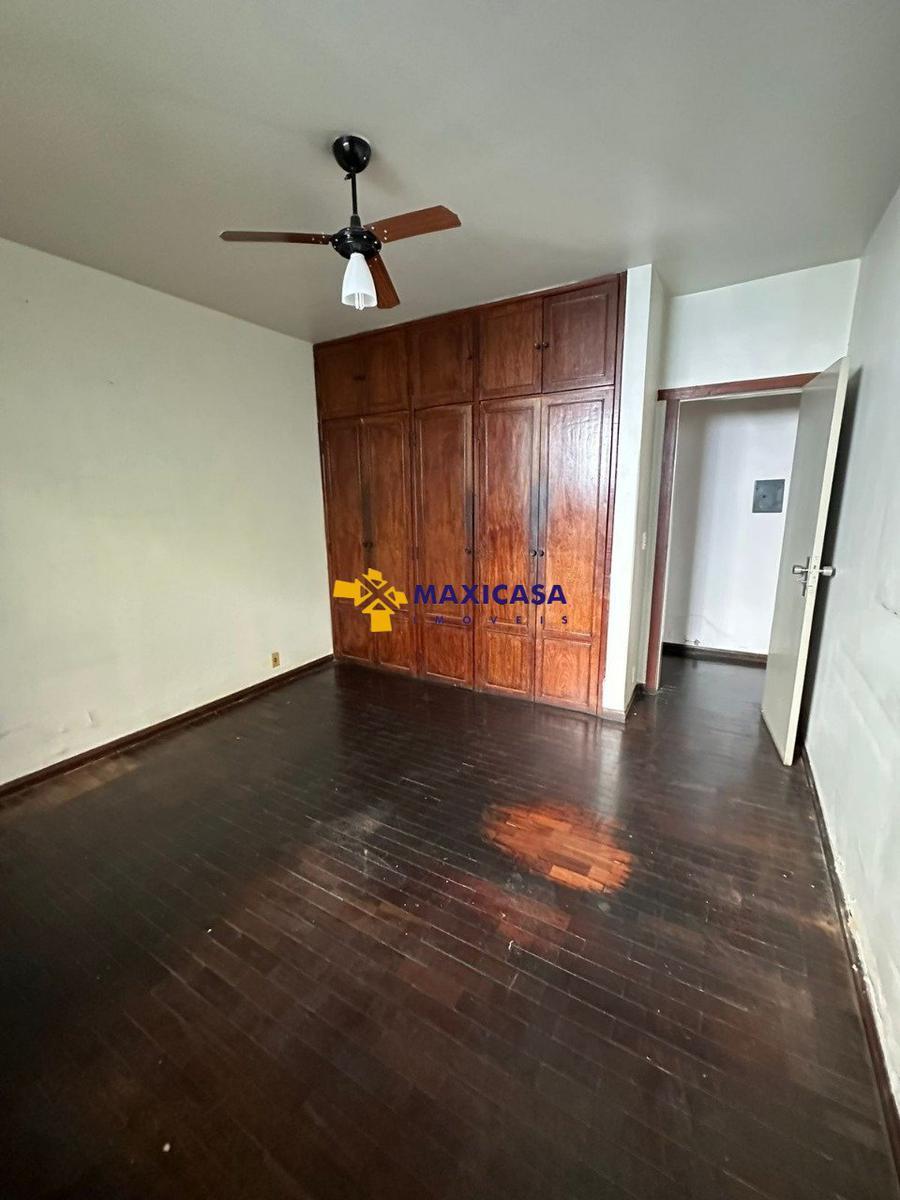 Casa, Ouro Preto, 3 Quartos, 3 Vagas, 1 Suíte