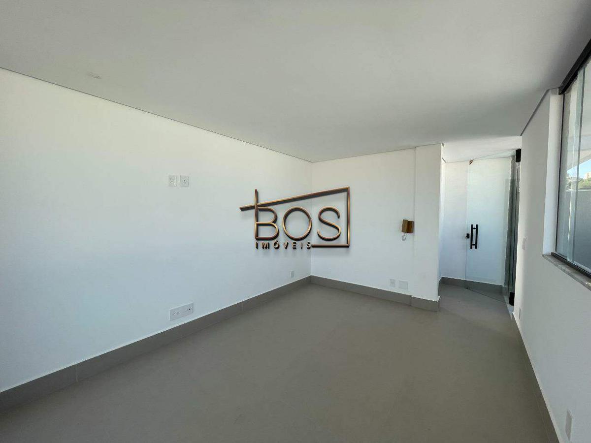 Cobertura, Sagrada Família, 3 Quartos, 3 Vagas, 1 Suíte