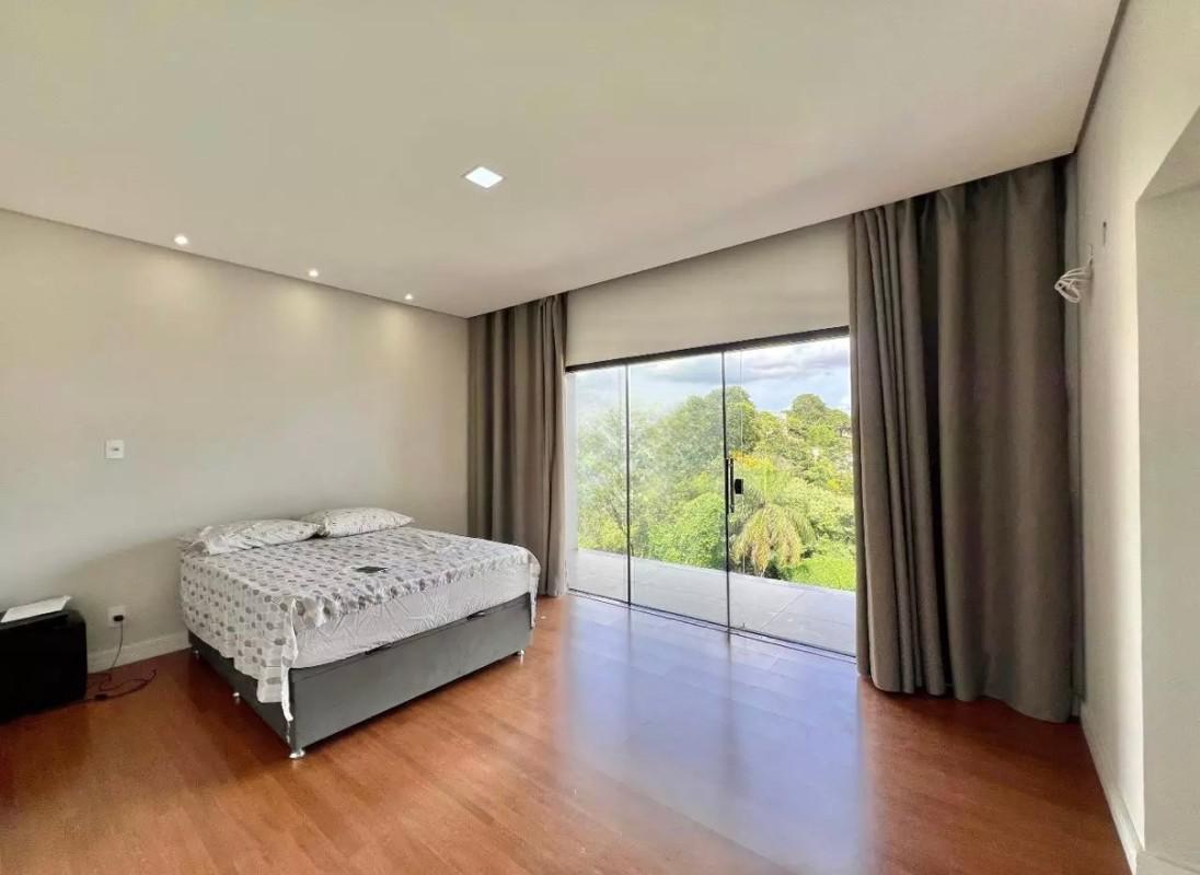 Casa, Colonial, 3 Quartos, 4 Vagas, 1 Suíte