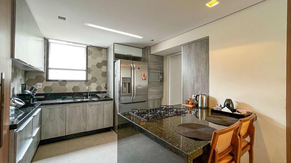 Apartamento, Luxemburgo, 3 Quartos, 2 Vagas, 2 Suítes