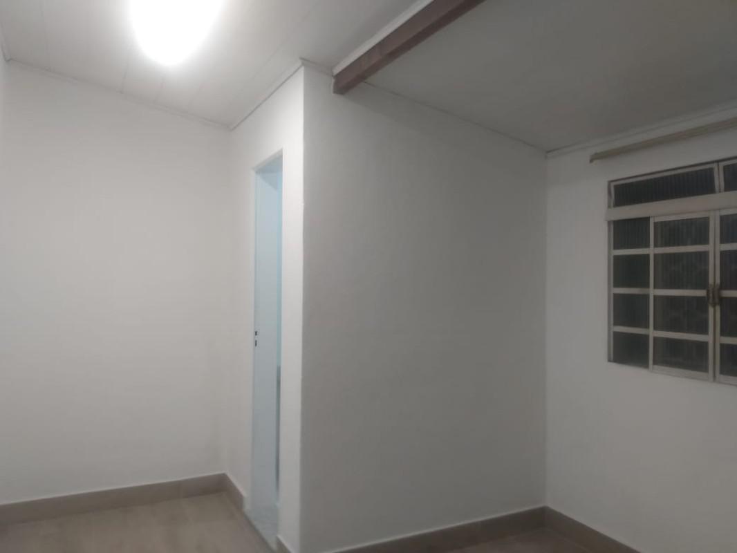 Casa, Floresta, 3 Quartos, 8 Vagas, 1 Suíte