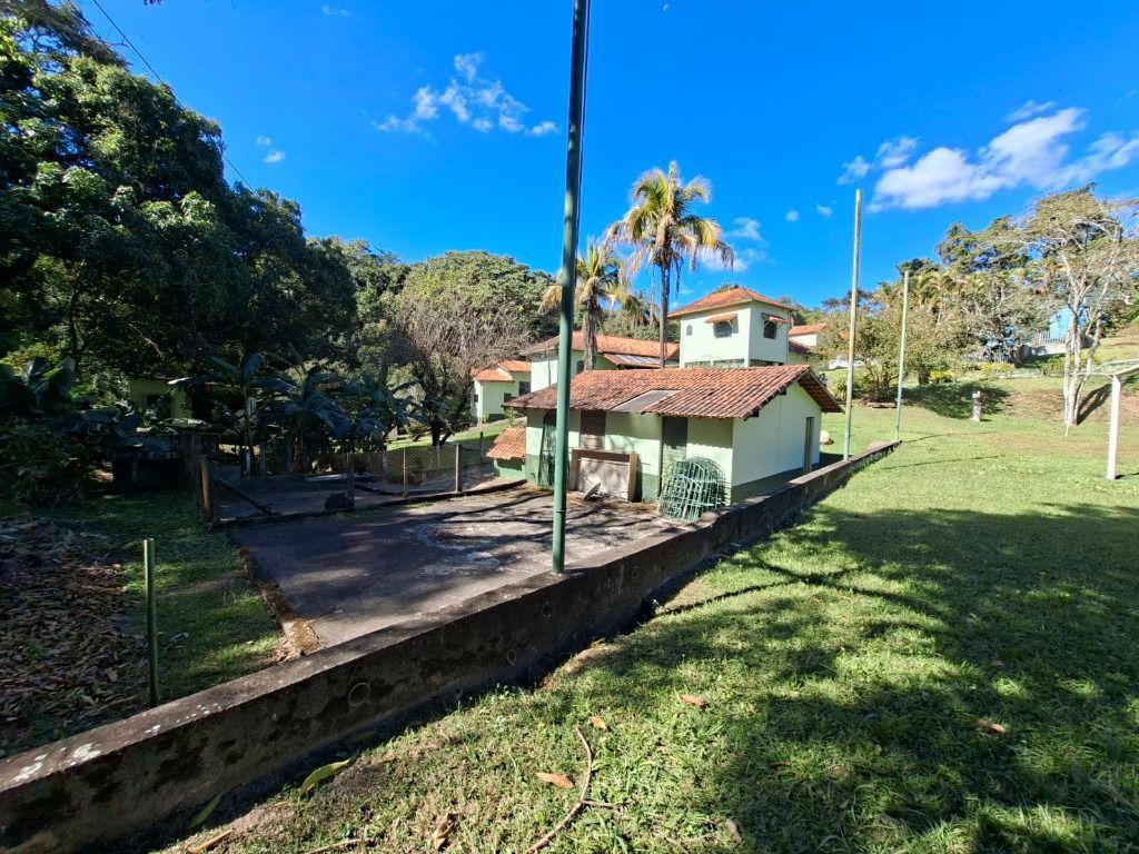 Fazenda, Ravena, 6 Quartos, 0 Vaga, 1 Suíte