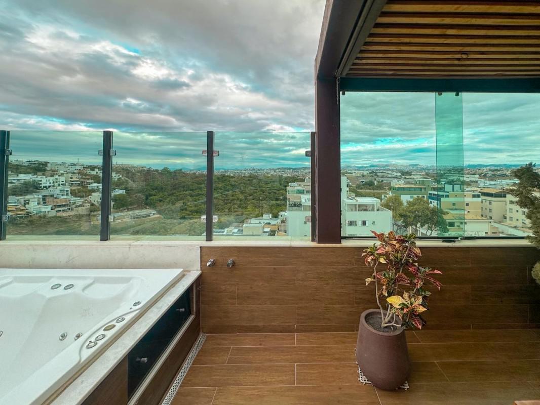 Cobertura, Cabral, 4 Quartos, 6 Vagas, 3 Suítes