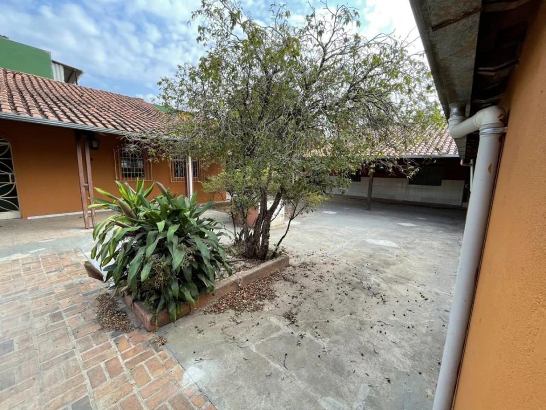 Casa, Braúnas, 5 Quartos, 1 Vaga