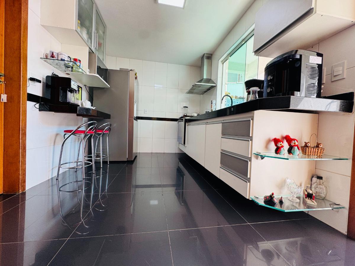 Casa, Santa Amélia, 3 Quartos, 4 Vagas, 1 Suíte