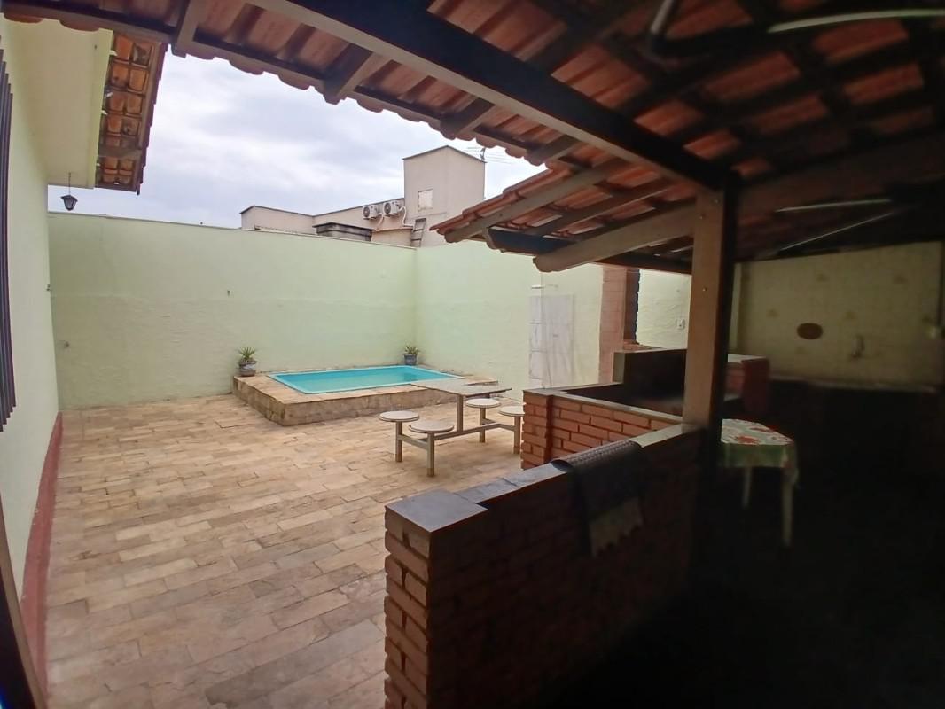 Casa, São Bernardo, 3 Quartos, 2 Vagas, 1 Suíte