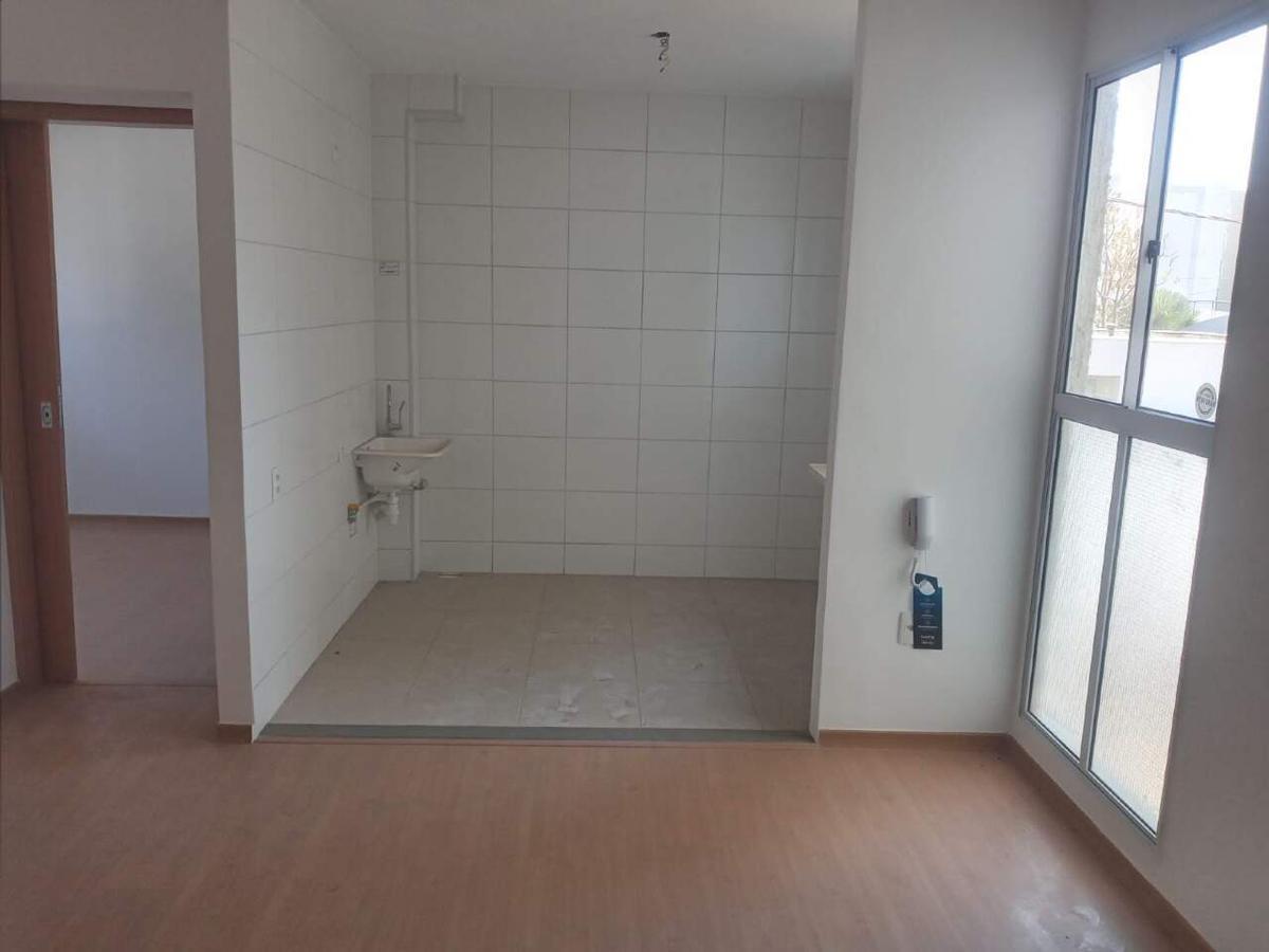 Apartamento, Três Barras, 2 Quartos, 1 Vaga