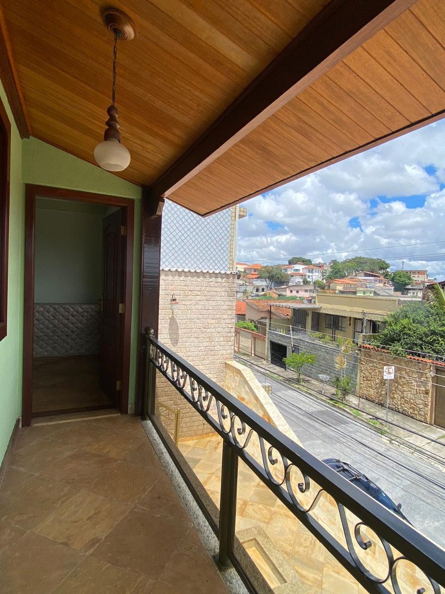 Casa, Concórdia, 4 Quartos, 2 Vagas, 1 Suíte