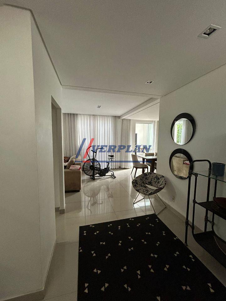 Casa, Trevo, 3 Quartos, 4 Vagas, 2 Suítes