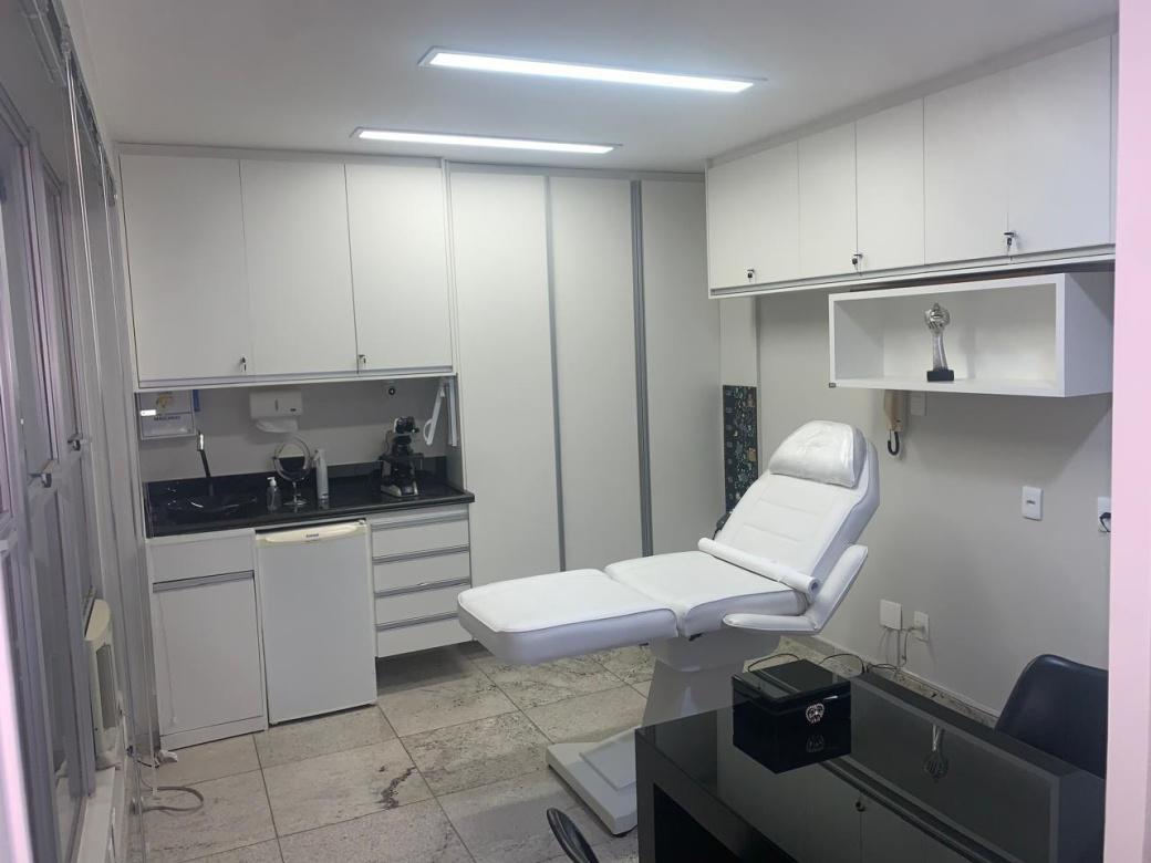 Sala, Funcionários, 0 Quarto, 1 Vaga