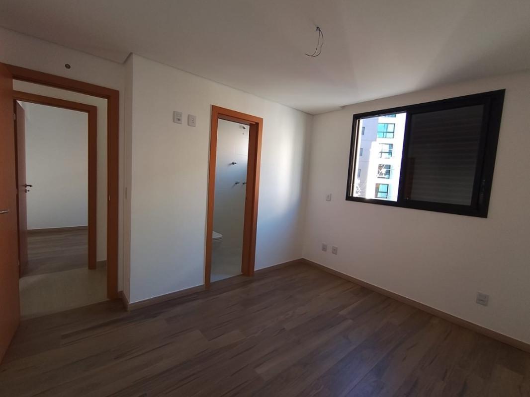 Cobertura, Prado, 3 Quartos, 2 Vagas, 1 Suíte