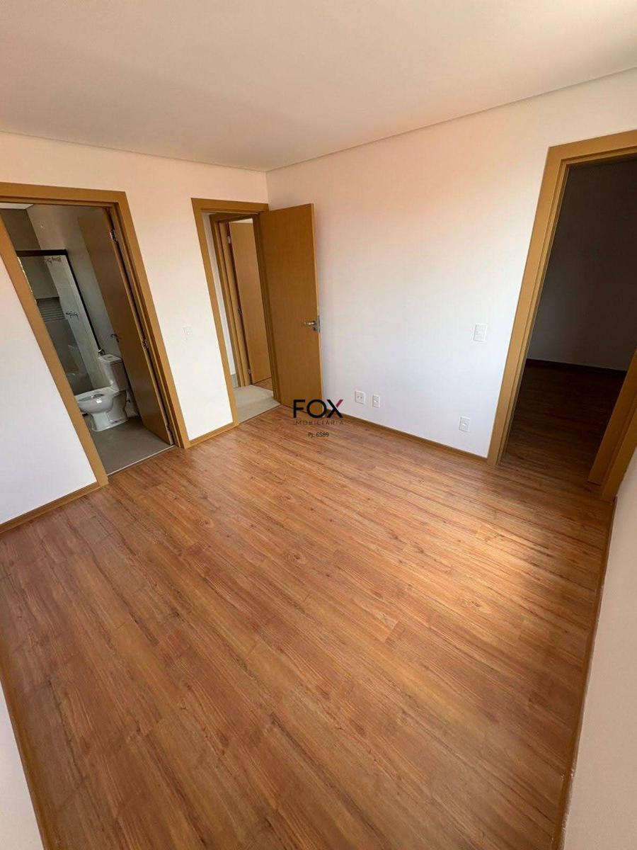 Cobertura, Esplanada, 4 Quartos, 2 Vagas, 1 Suíte
