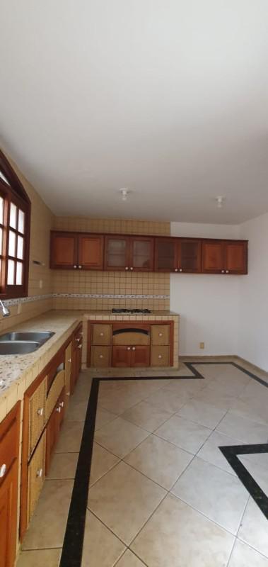 Casa, Jardim América, 4 Quartos, 4 Vagas, 1 Suíte