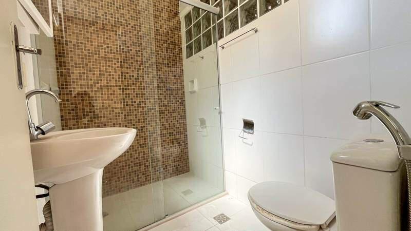 Apartamento, Floresta, 3 Quartos, 0 Vaga, 1 Suíte