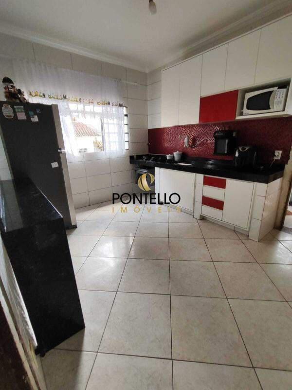 Casa, Planalto, 7 Quartos, 5 Vagas, 3 Suítes