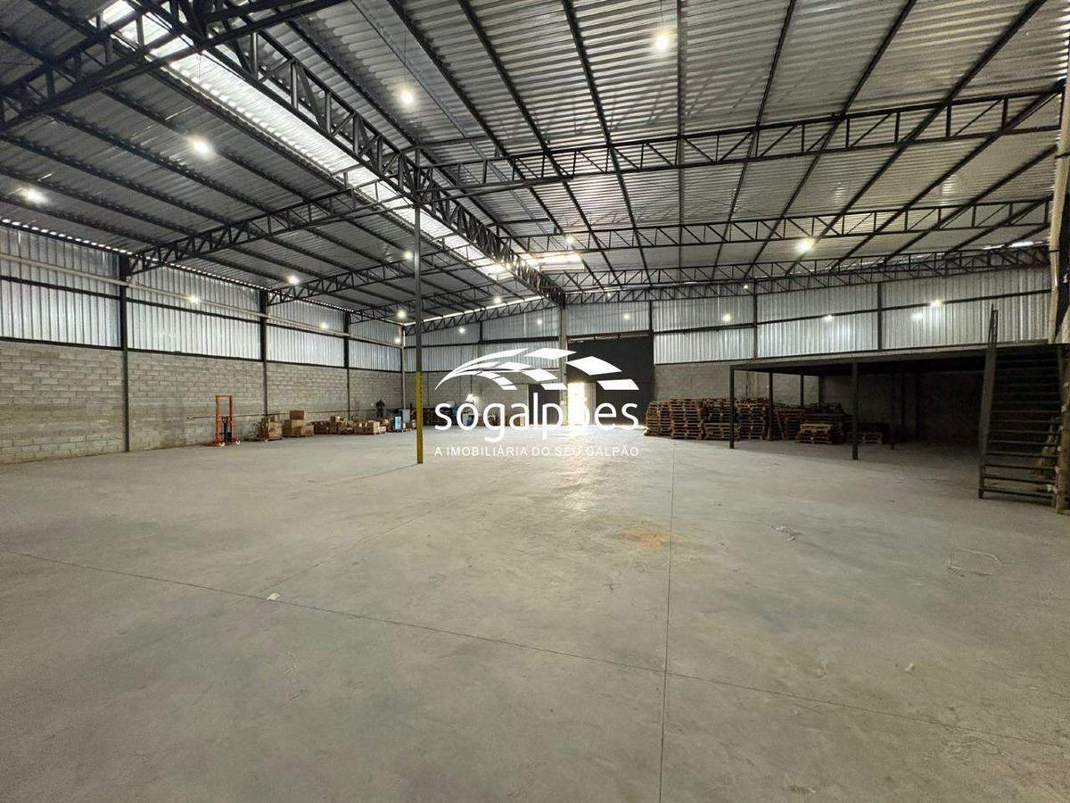 Galpão, Vale das Orquídeas, 8 Vagas