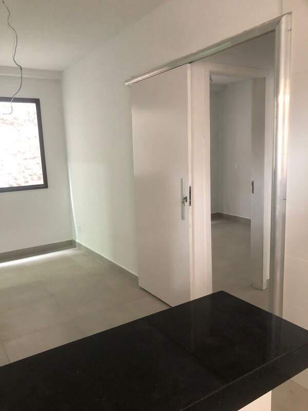 Apartamento, Sagrada Família, 2 Quartos, 1 Vaga, 1 Suíte
