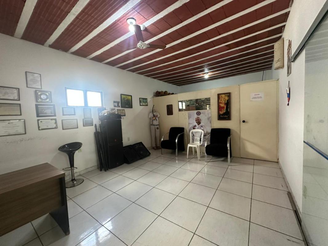 Galpão, Santa Efigênia, 1 Quarto, 1 Vaga